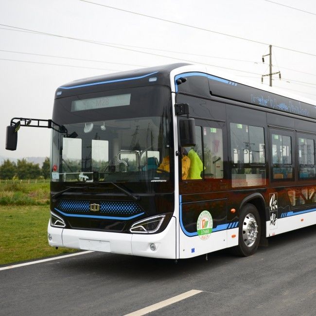 ۱۲ متری اتوبوس شهری الکتریکی با کف پایین ظرفیت بالا باتری LFP ۳۰۰ کیلومتر برد OEM راه حل حمل و نقل عمومی