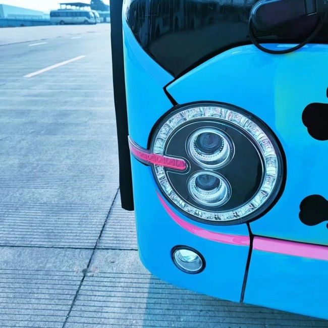 6.6 متر اتوبوس برقی کوچک با باتری 23 نفره با برد رانندگی 200 کیلومتر فرمان چپ و راست برای خدمات شاتل