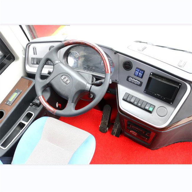 اتوبوس 11 متری اتوبوس توریستی لوکس اتوبوس 46 نفره راه حل های حمل و نقل عمومی پایدار